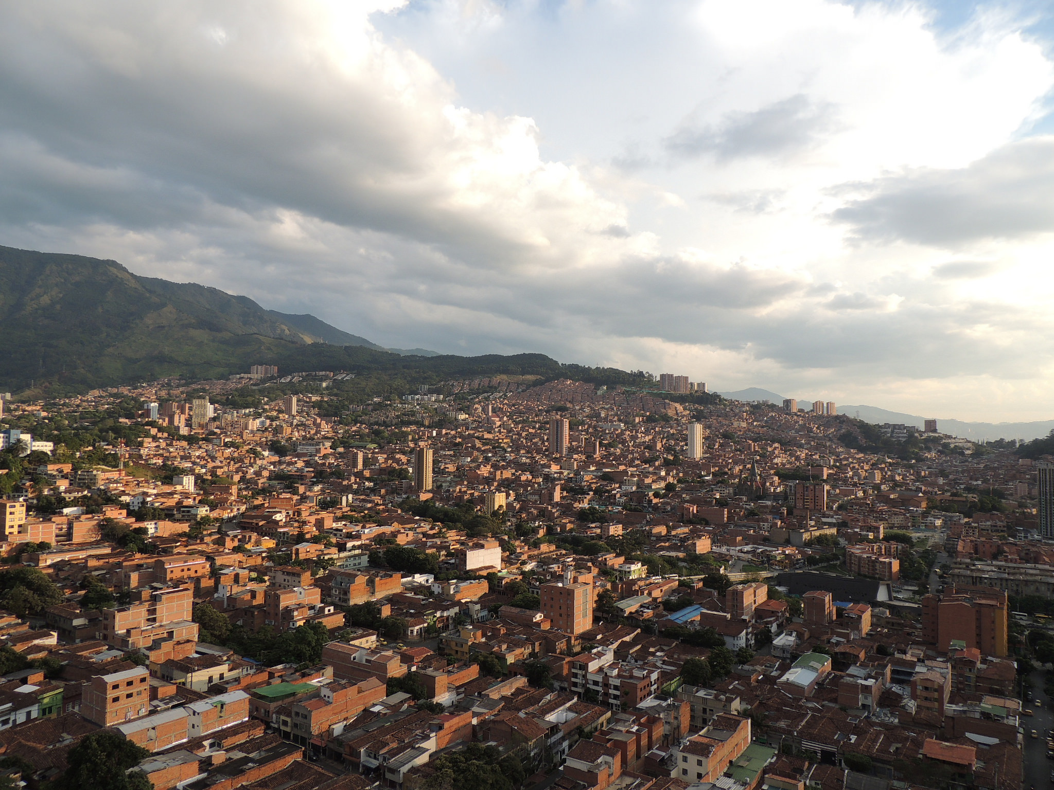 Los corregimientos de Medellín, Colombia. Percepciones y resistencias desde un territorio entre lo urbano y lo rural