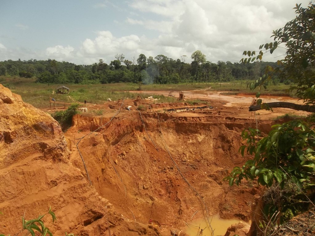 Minería de oro en Venezuela: luchas simbólicas vs políticas redistributivas