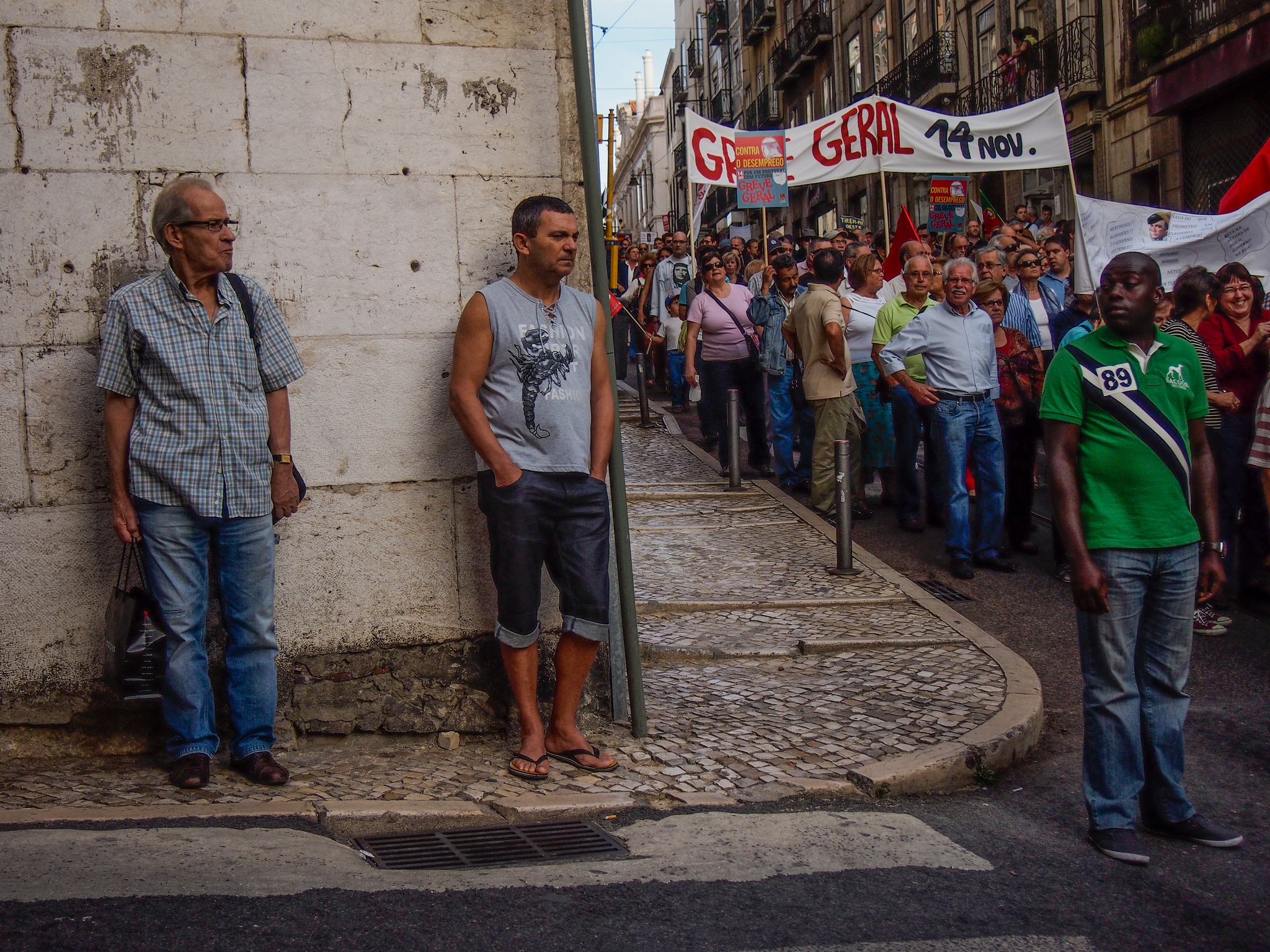 La crisis portuguesa de la deuda: los enredos institucionales y la trampa metabólica de la UE