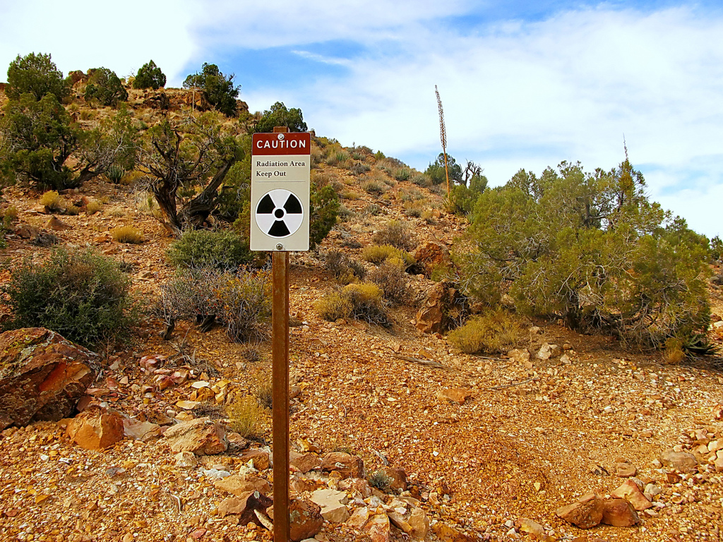 Midiendo la contaminación radioactiva de la minería de uranio