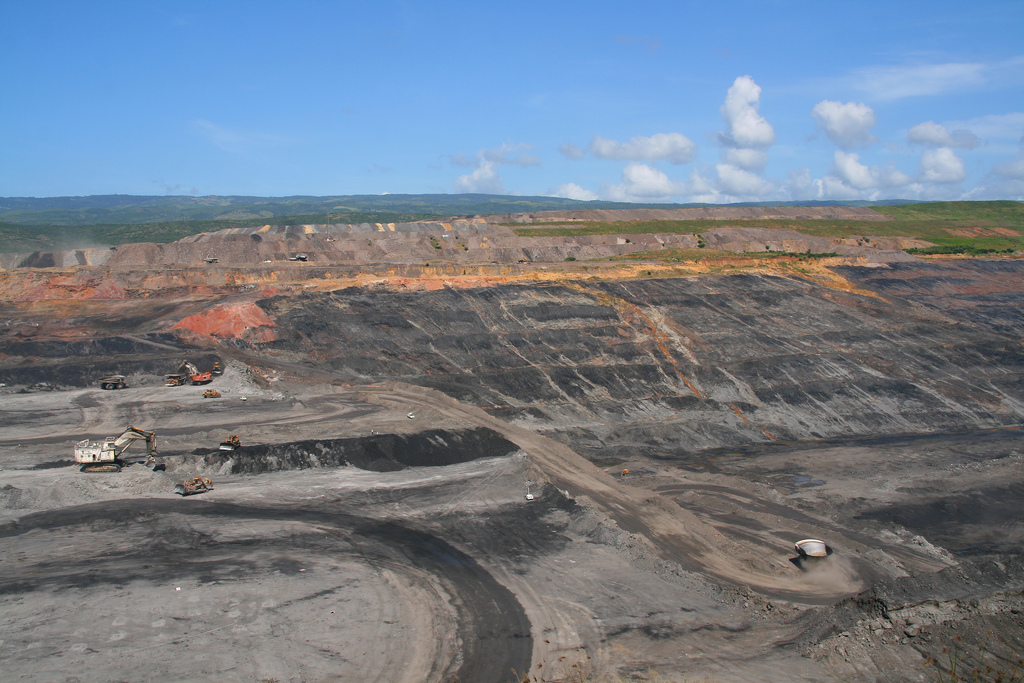 Pasivos ambientales de la minería de carbón en Colombia: Una aproximación desde la ecología política