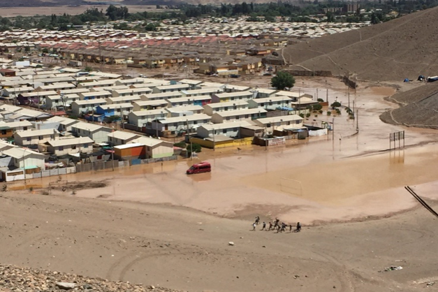 Comunidades en movimiento ante el cambio climático. ¿Resistentes o resilientes? El caso de Paipote, Chile