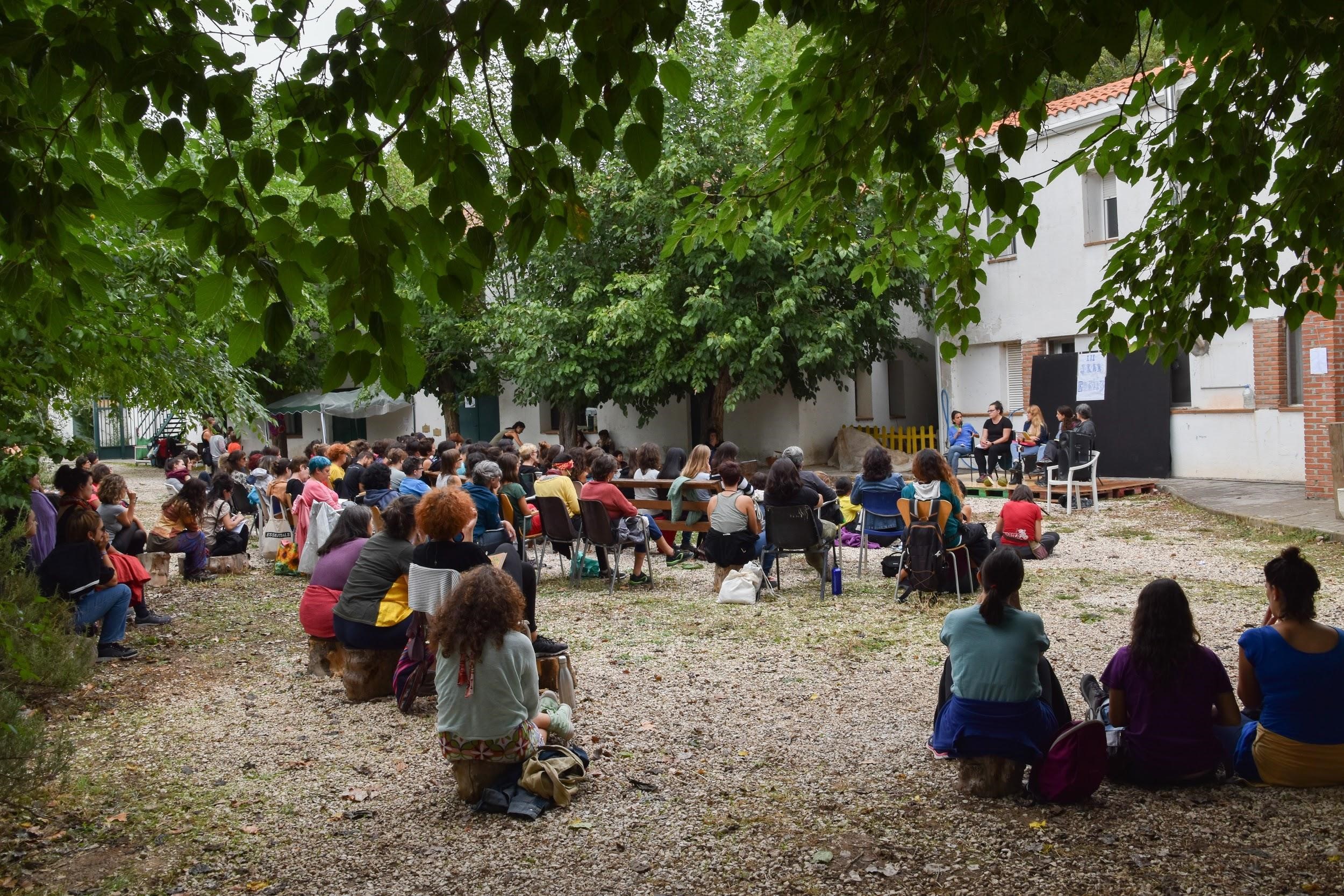 Despatriarcalizar el ecologismo y ecologizar el feminismo. Entrevista a la Comisión de Ecofeminismos de Ecologistas en Acción-Madrid