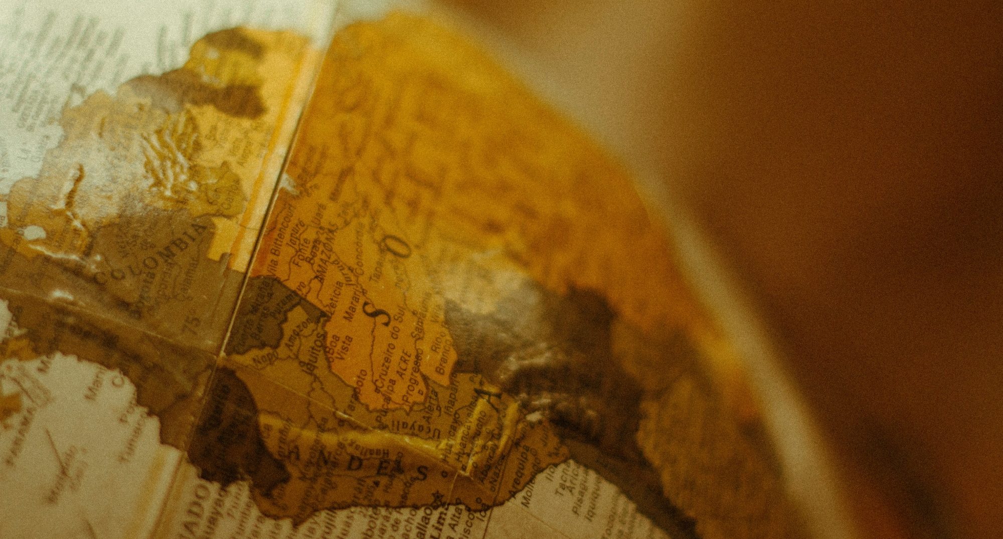 Ultimando detalles para la publicación del nuevo número de la revista <em>Ecología Política</em>: «Ecología política de Abya Yala para el mundo» 